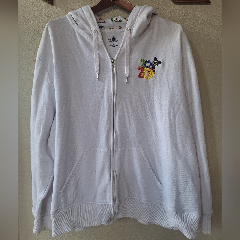 Disney Parks White 2020 Mickey Mouse & Friends Zip-Up Hoodie Size 3X
